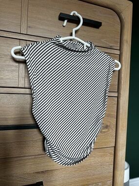 H&M Black and White Striped Sleeveless Mock Neck Top